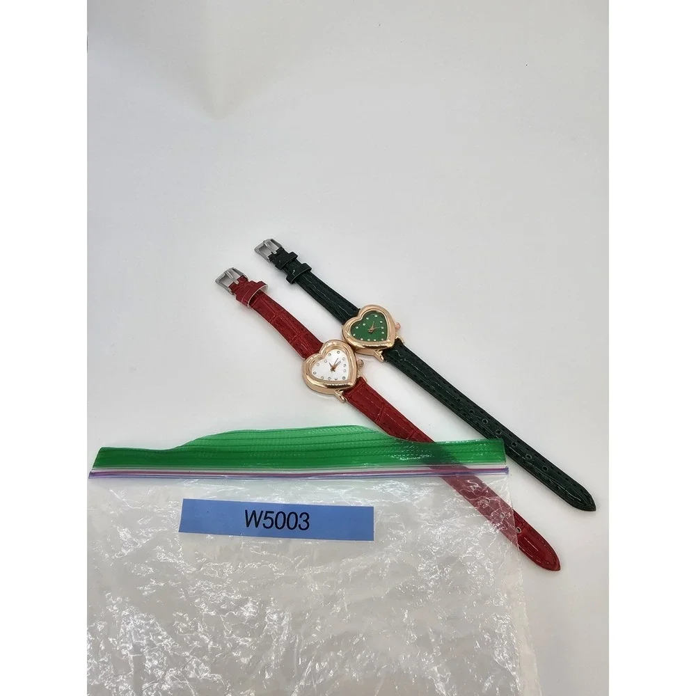 2X Girl's Women's Watch Heart Shape Green Red Dial 28MM Green‎ Red Leather Bands